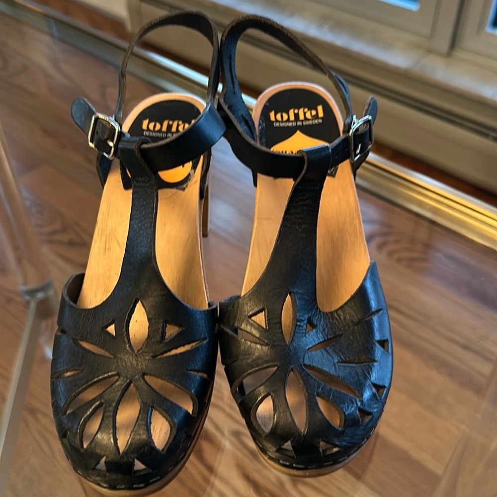 Swedish Hasbeens Clogs, 37